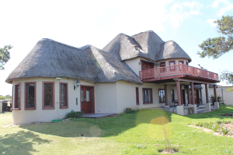 5 Bedroom Property for Sale in Bathurst Eastern Cape